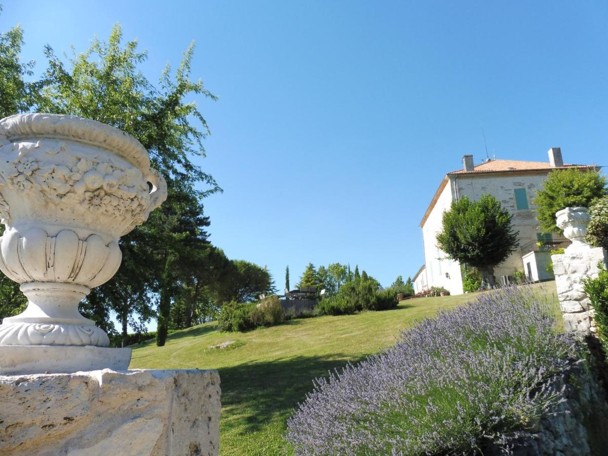 La Maison De Maitre Sainte-Livrade-sur-Lot Exterior photo